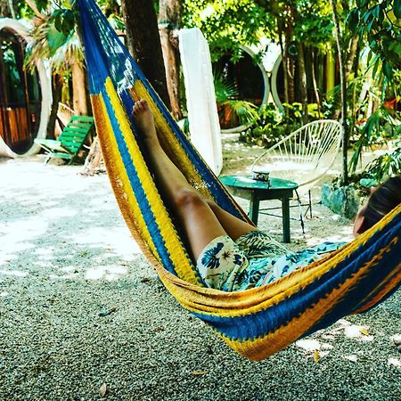 Hostal Mulut Tulum Bagian luar foto