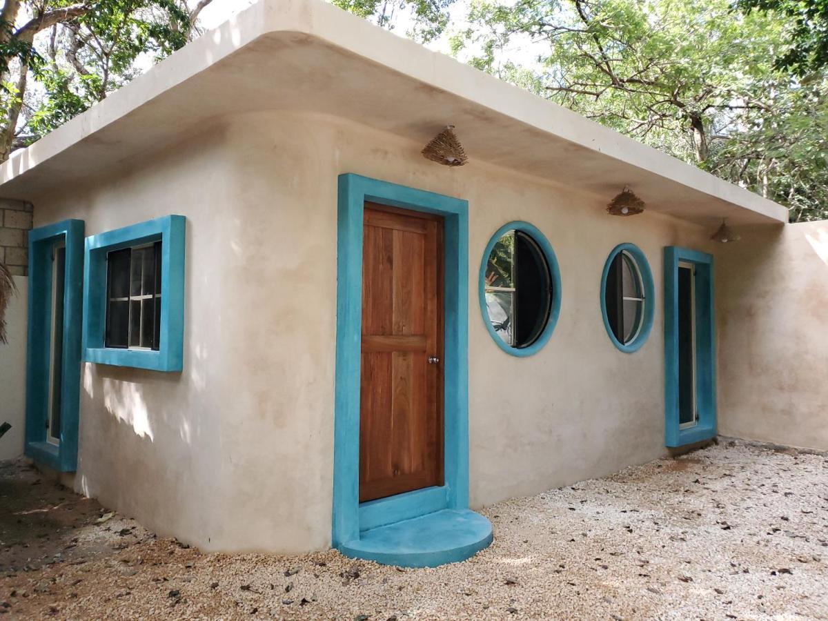 Hostal Mulut Tulum Bagian luar foto