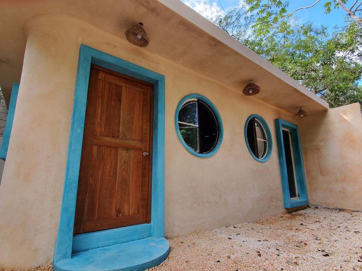 Hostal Mulut Tulum Bagian luar foto