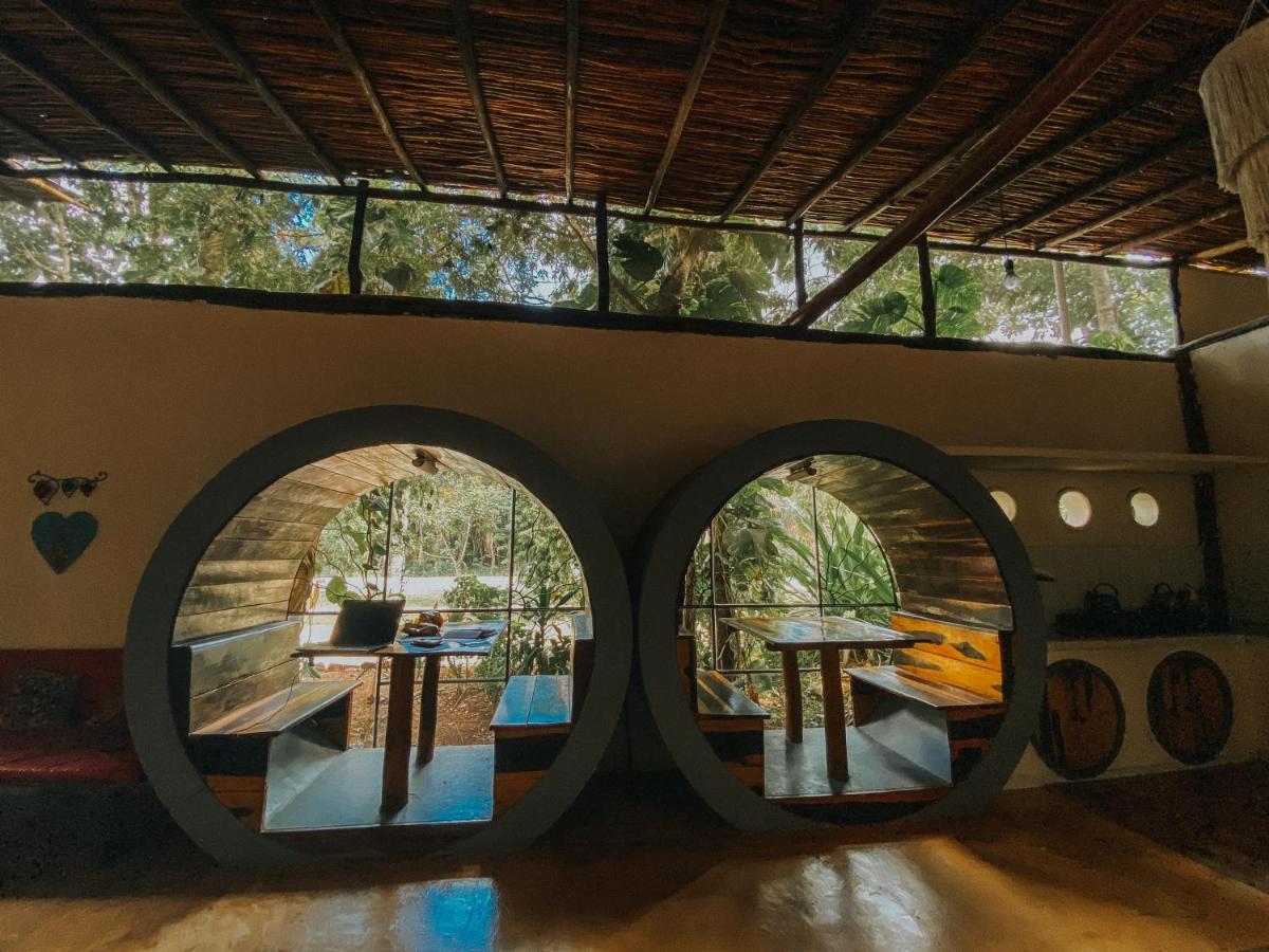 Hostal Mulut Tulum Bagian luar foto