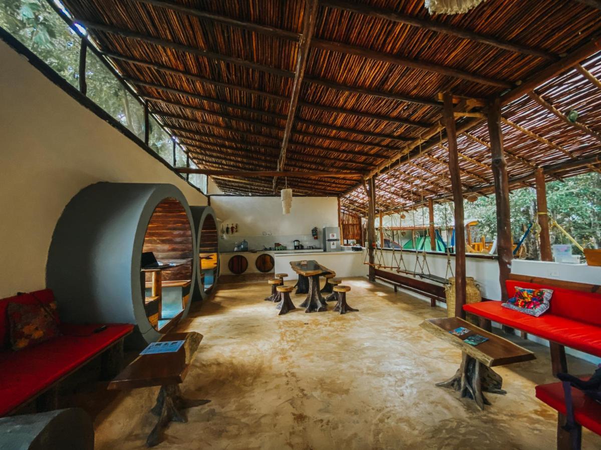 Hostal Mulut Tulum Bagian luar foto